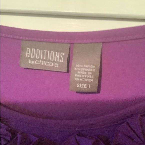 Additions by Chico’s ladies pull over top, size small - Picture 7 of 8